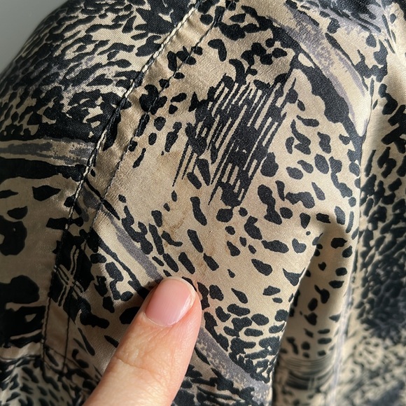 100% Silk Animal Print Zippered Jacket Shirt size large - Picture 9 of 9